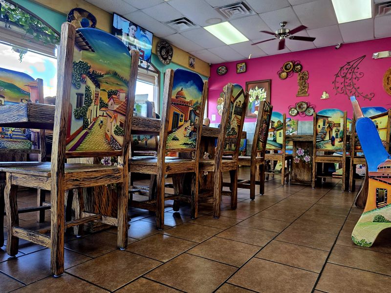 El Pueblo interior